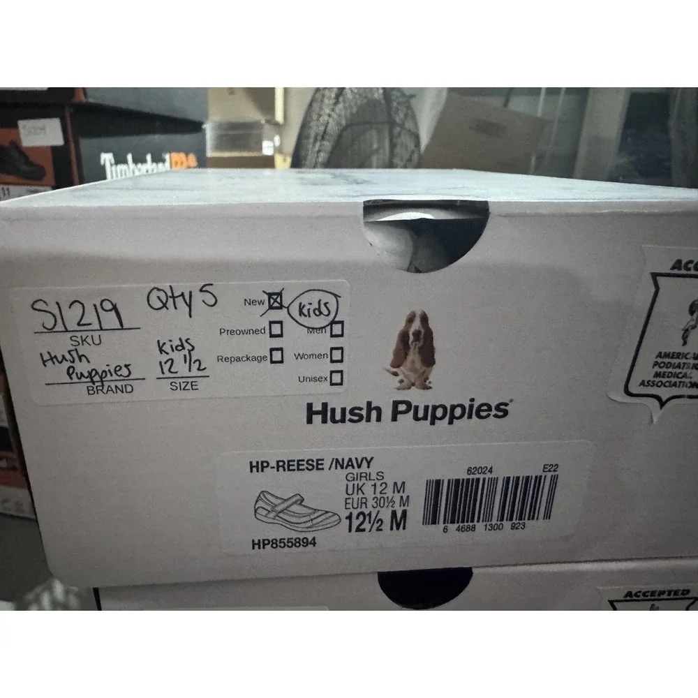 Hush Puppies Unisex-Child ReeseMary Jane Flat sz 12.5 (S1219)